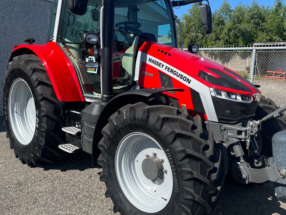 Massey Ferguson 5S145 Efficient - Traktorer - Traktorer 4 wd - 1