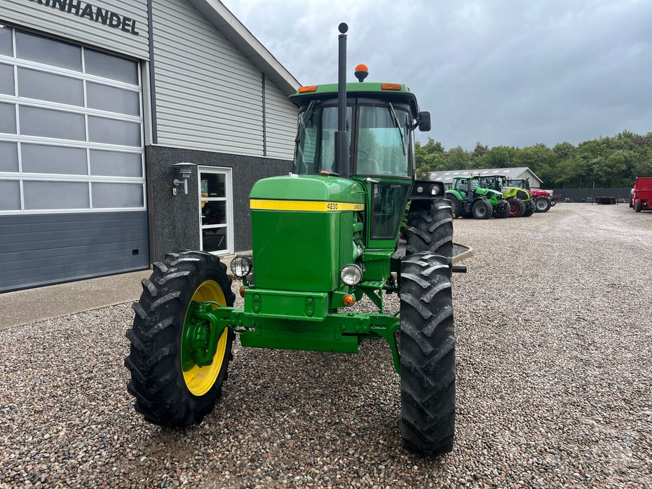 John Deere 4230 Z-gear - Traktorer - Traktorer 4 wd - 9