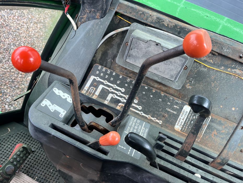 John Deere 4230 Z-gear - Traktorer - Traktorer 4 wd - 6