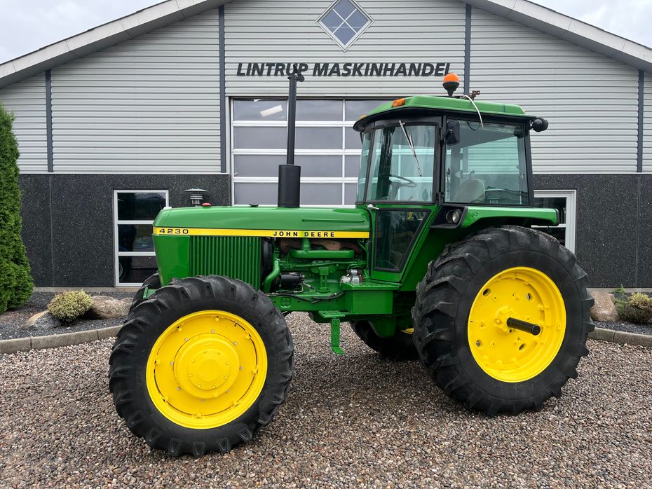 John Deere 4230 Z-gear - Traktorer - Traktorer 4 wd - 1