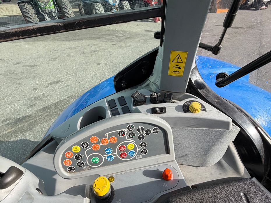 New Holland T7.270 KUN 5100 TIMER! - Traktorer - Traktorer 4 wd - 18