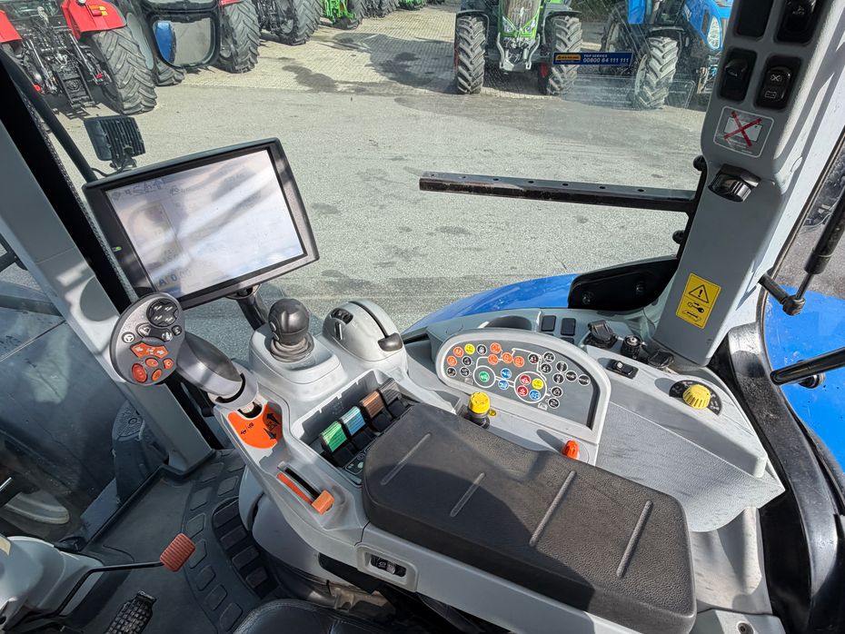 New Holland T7.270 KUN 5100 TIMER! - Traktorer - Traktorer 4 wd - 16
