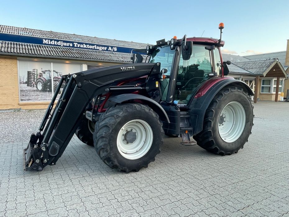 Valtra N174 Direct - Traktorer - Traktorer 4 wd - 2