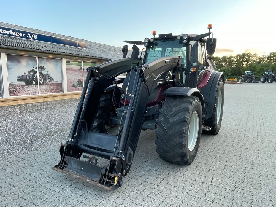 Valtra N174 Direct - Traktorer - Traktorer 4 wd - 3
