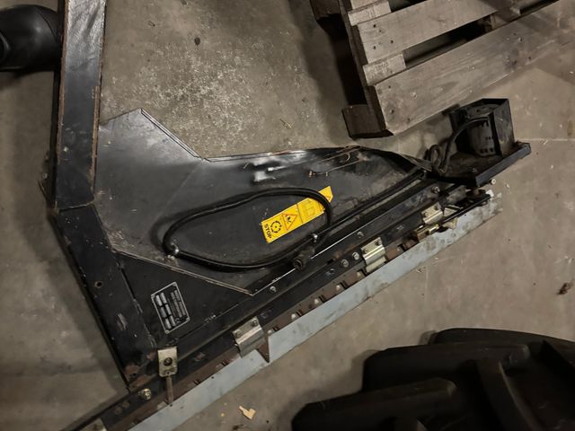 Massey Ferguson el-sidekniv