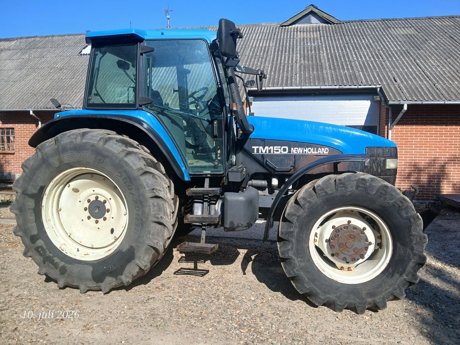 New Holland TM 150 med frontlift og Range Command gearkasse - Traktorer - Traktorer 4 wd - 6