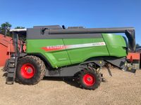 Massey Ferguson 7360 BETA - Høstmaskiner - Mejetærskere - 1
