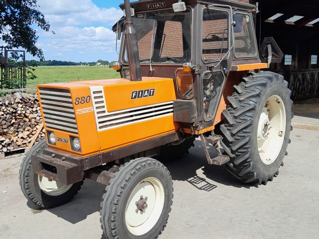 Fiat 880