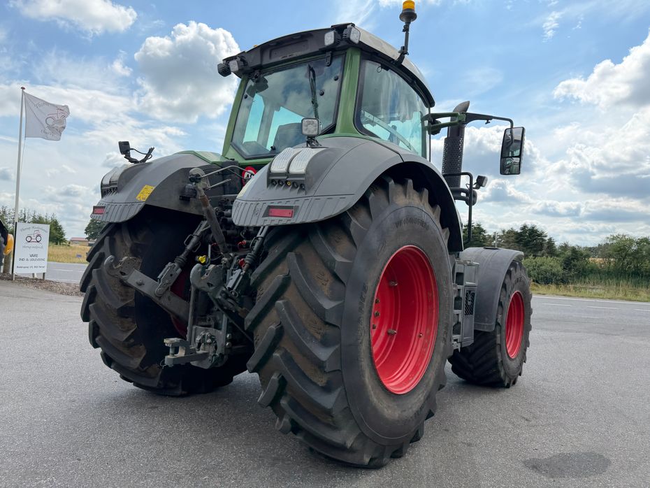 Fendt 828 Vario S4 Profi Plus MED NÆSTEN NYE DÆK OG FRONT PTO! - Traktorer - Traktorer 4 wd - 12