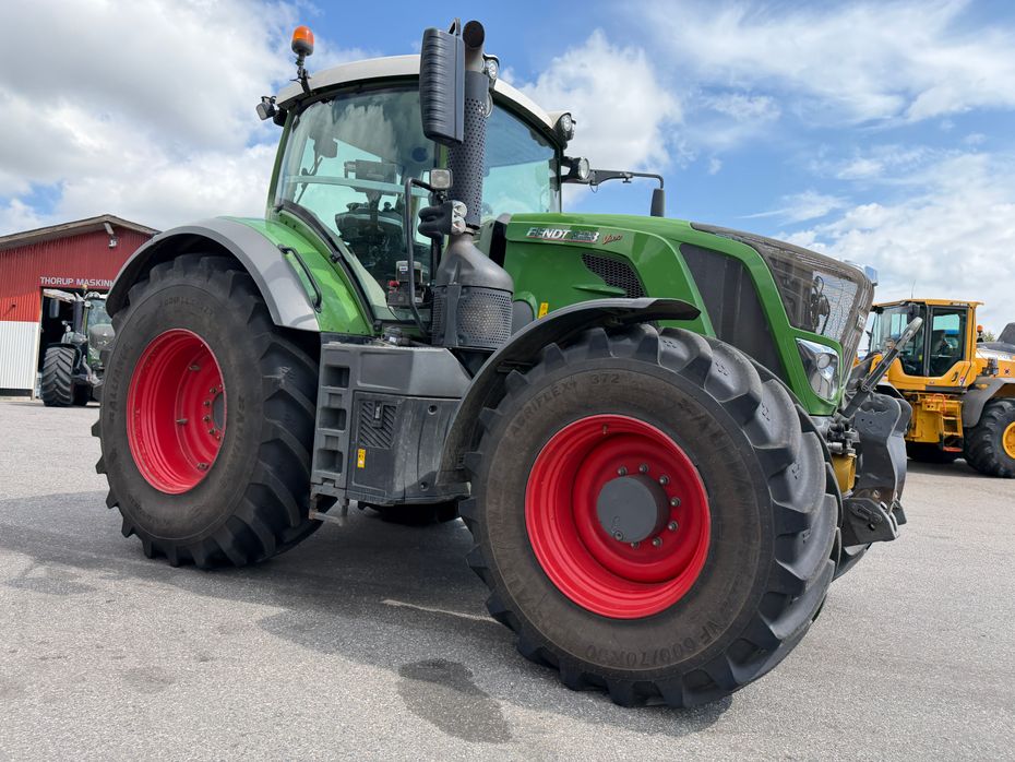 Fendt 828 Vario S4 Profi Plus MED NÆSTEN NYE DÆK OG FRONT PTO! - Traktorer - Traktorer 4 wd - 7
