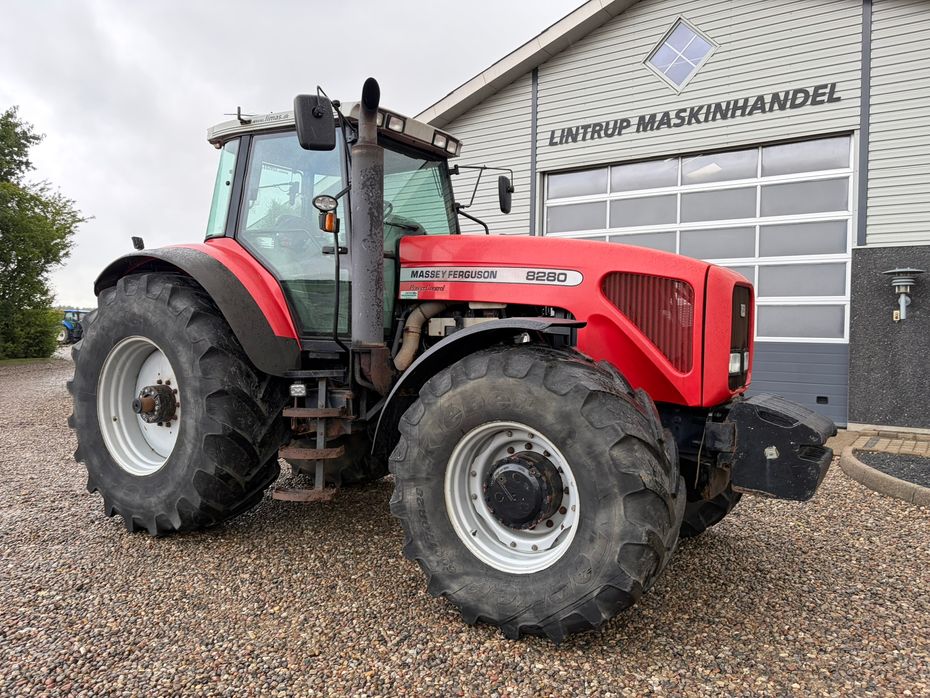 Massey Ferguson 8280 PowerControl. Stor stærk traktor til små penge - Traktorer - Traktorer 4 wd - 21