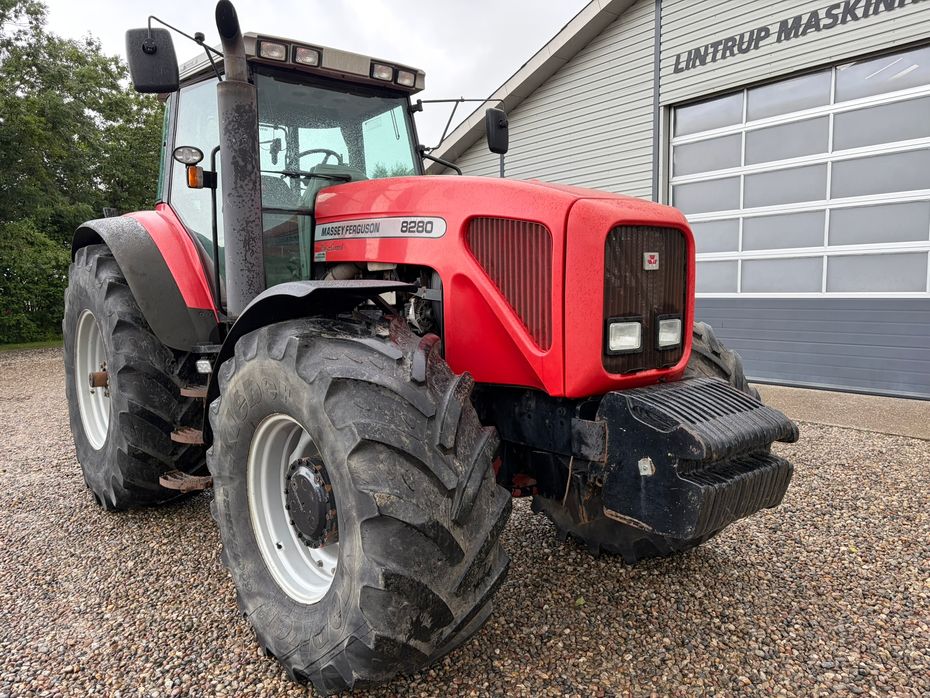 Massey Ferguson 8280 PowerControl. Stor stærk traktor til små penge - Traktorer - Traktorer 4 wd - 22