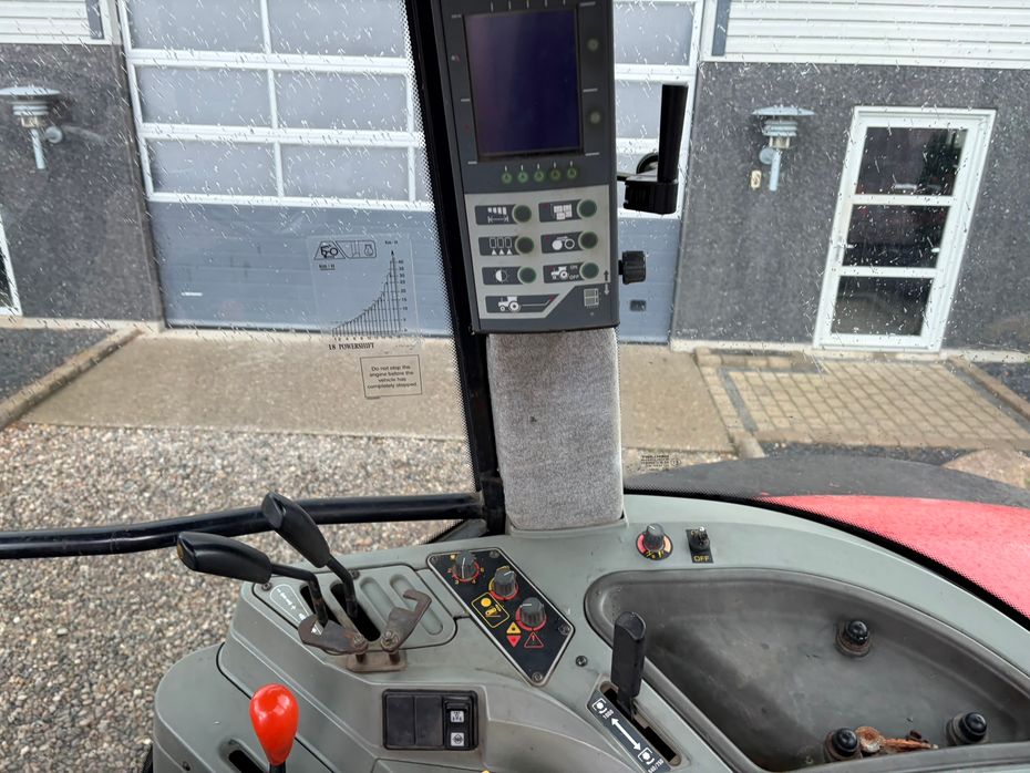 Massey Ferguson 8280 PowerControl. Stor stærk traktor til små penge - Traktorer - Traktorer 4 wd - 7