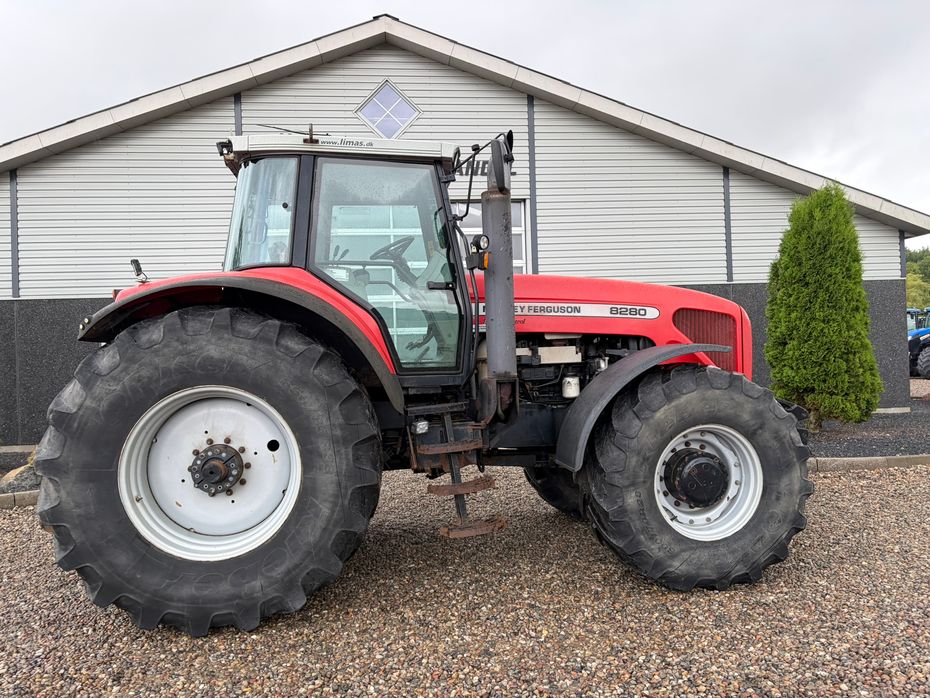 Massey Ferguson 8280 PowerControl. Stor stærk traktor til små penge - Traktorer - Traktorer 4 wd - 2