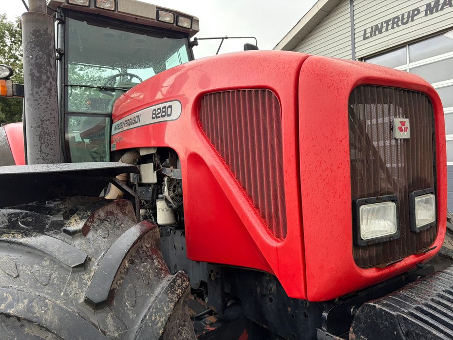 Massey Ferguson 8280 PowerControl. Stor stærk traktor til små penge - Traktorer - Traktorer 4 wd - 4