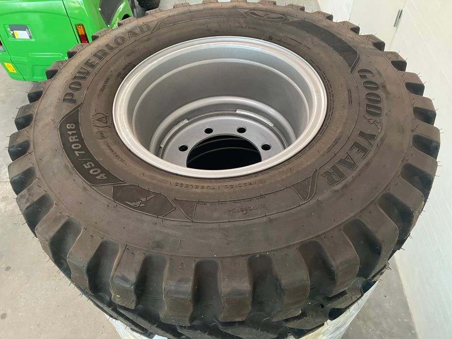 Terex TL80 Terex TL80 4 ny dæk med fælge Good/Year - Læssemaskiner - Gummihjulslæssere - 4