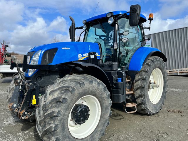New Holland T7.270