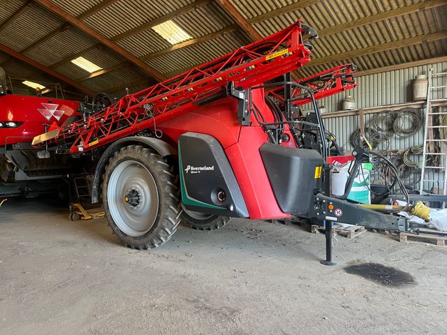 Kverneland iXtrack T3