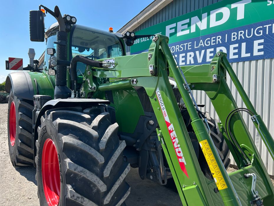 Fendt 728 Vario Gen7 Profi+ Setting2 Med Fendt Frontlæsser - Traktorer - Traktorer 4 wd - 5