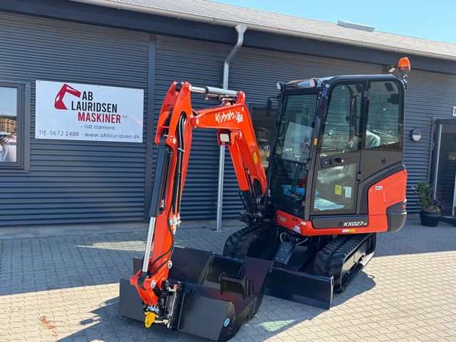 Kubota kx027-4