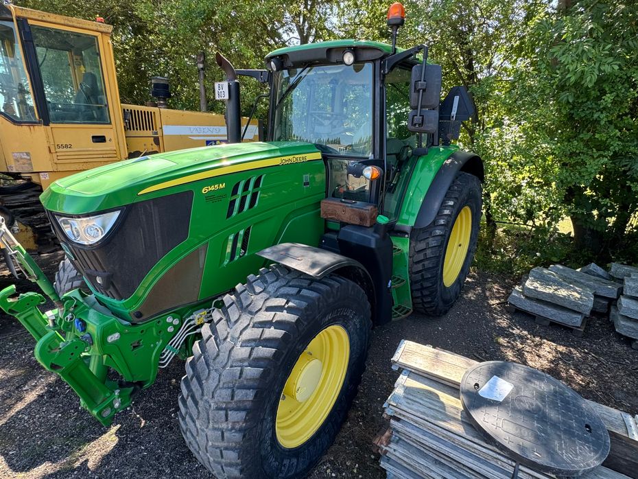 John Deere 6145M  JD 6145M - Traktorer - Traktorer 4 wd - 3