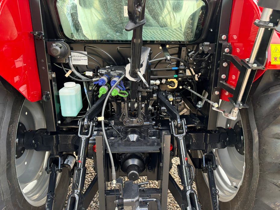 Case IH Farmall 75 A Med Quicke X2s frontlæsser med Euroskifte, 3die funktion og dæmper, samt og brede hjul. - Traktorer - Traktorer 4 wd - 8