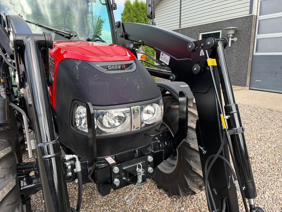 Case IH Farmall 75 A Med Quicke X2s frontlæsser med Euroskifte, 3die funktion og dæmper, samt og brede hjul. - Traktorer - Traktorer 4 wd - 24