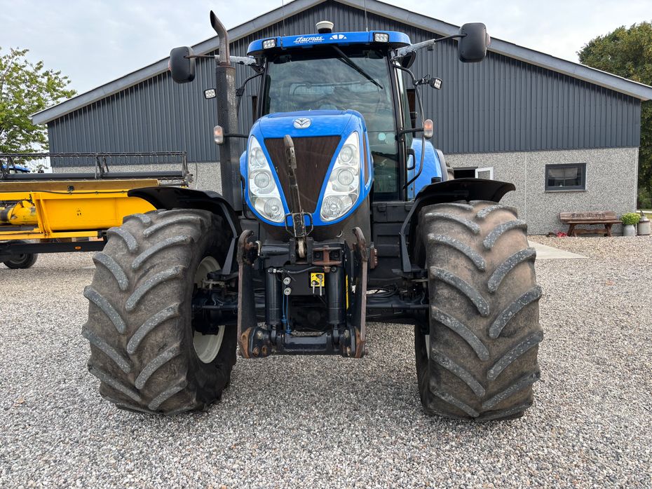 New Holland T7050 PC  Affjedret foraksel   19.gear Med trimble GPS - Traktorer - Traktorer 4 wd - 2