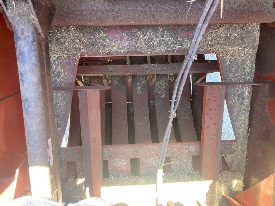 Hesston 4900 - Pressere - Bigballe - 13