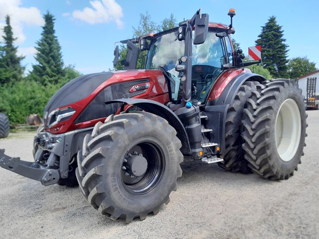 Valtra Q265