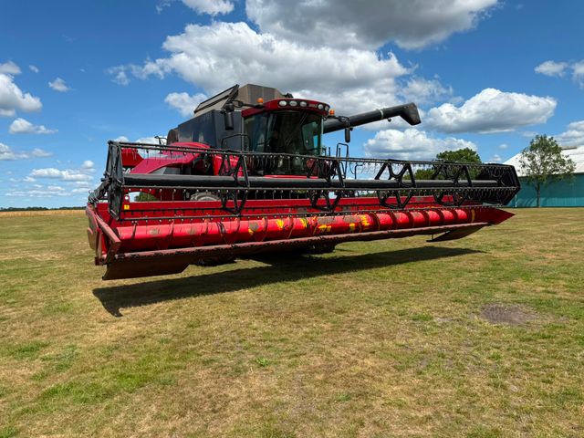 Case IH Axial-Flow 8010
