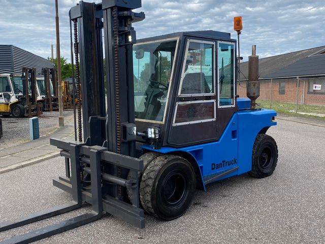 Dantruck 8009