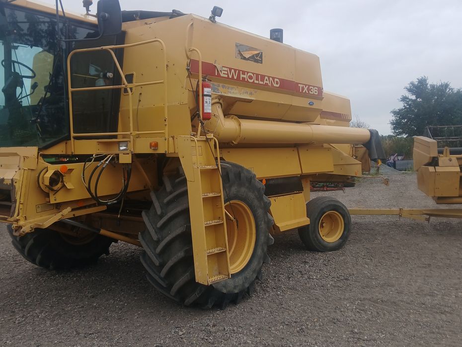 New Holland TX36 - Høstklar - lave timer - Høstmaskiner - Mejetærskere - 3
