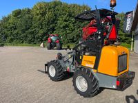 Giant D332SWT X-tra, Minilæsser. - Læssemaskiner - Minilæssere - 2
