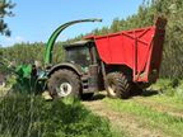 Valtra S294 