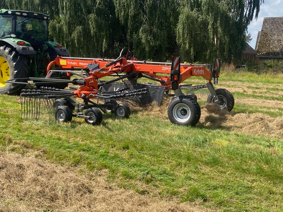 Kubota RA 2072 - Hø- og halmhåndtering - River og vendere - 1