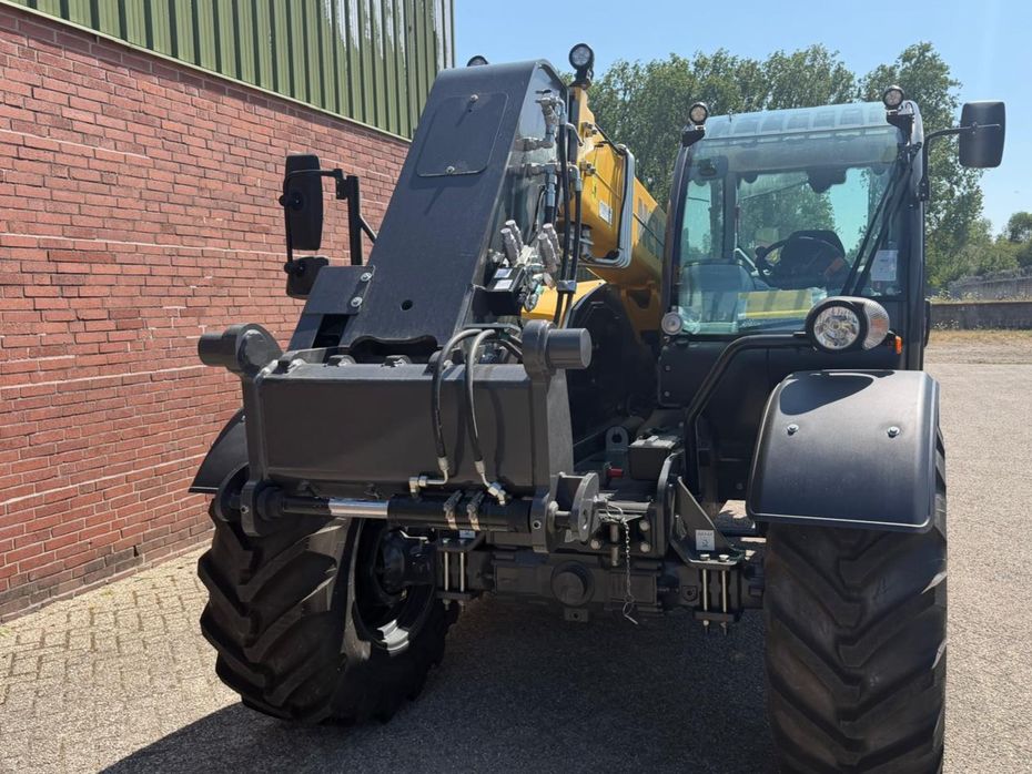 New Holland TH7.42 Plus Den nye model NewHolland TH 7.42 PLUS 133hk med masser af udstyr og 6F-3R PowerShift transmissioner - Læssemaskiner - Teleskoplæssere - 9