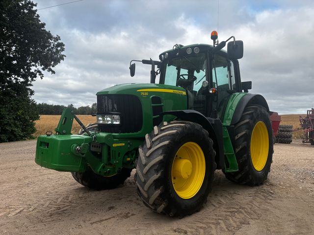 John Deere 7530 Premium