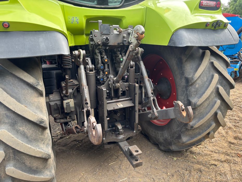 CLAAS ARION 550 CEBIS - Traktorer - Traktorer 4 wd - 5