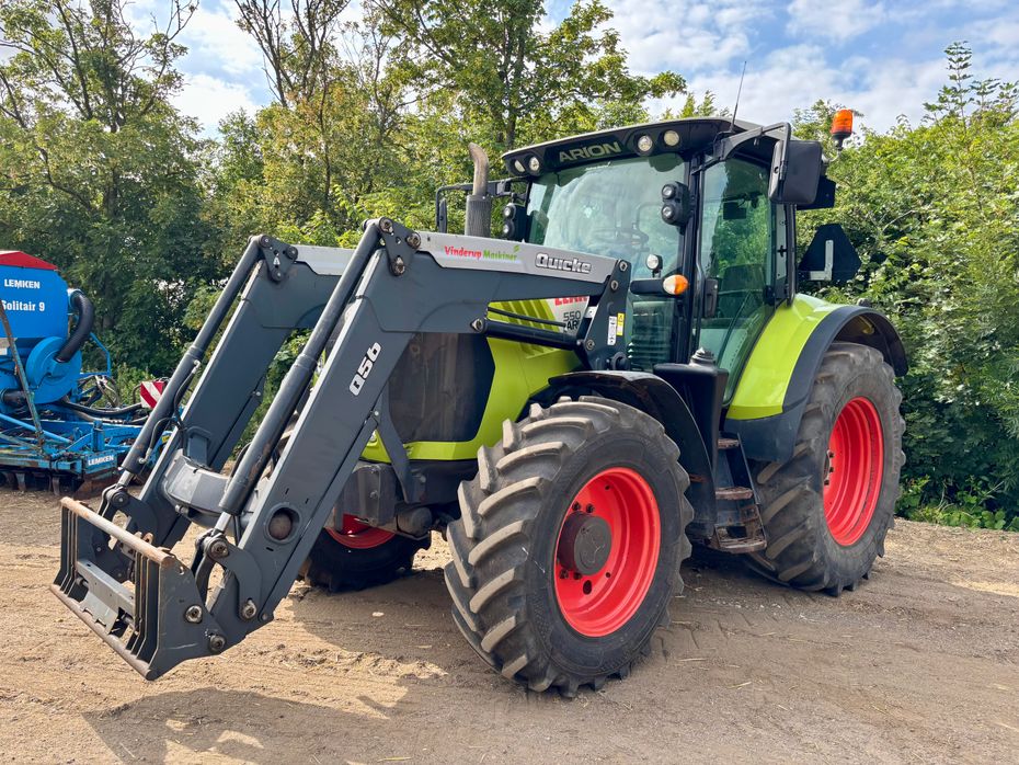 CLAAS ARION 550 CEBIS - Traktorer - Traktorer 4 wd - 1