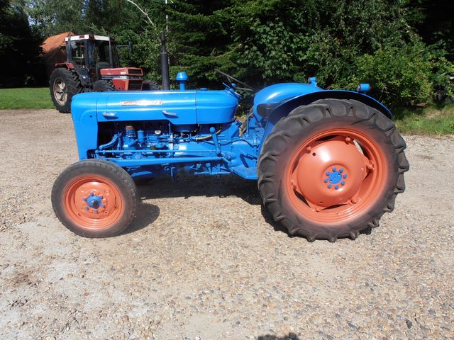 Fordson Dexta super