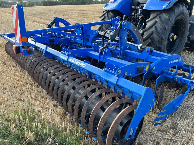 New Holland SDM 500