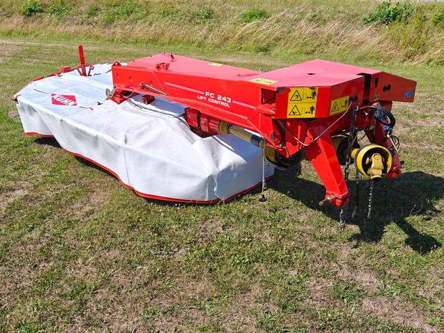 Kuhn FC243