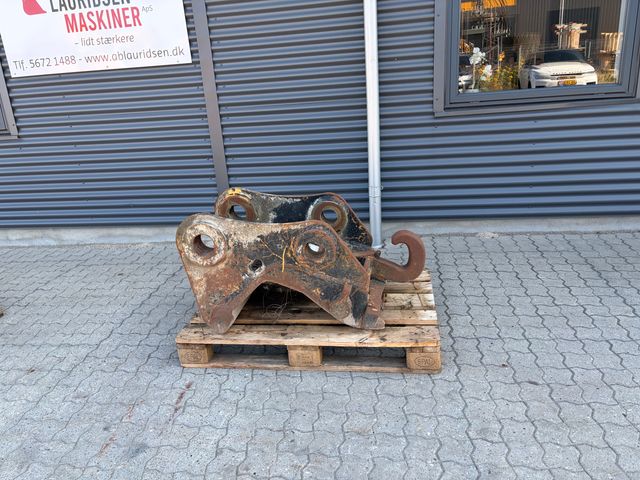 Caterpillar Verachtert CW45