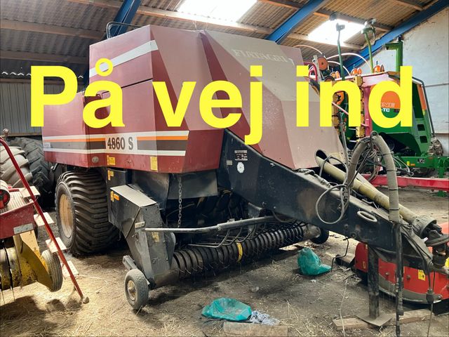 New Holland 4860 S MINI BIGBALLEPRESSER