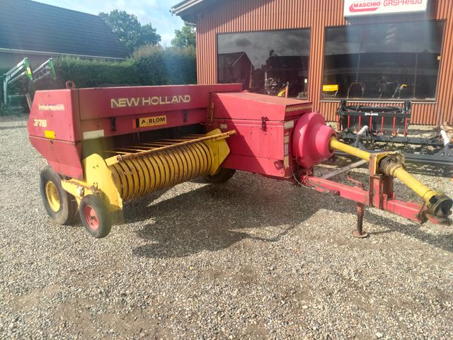 New Holland 376