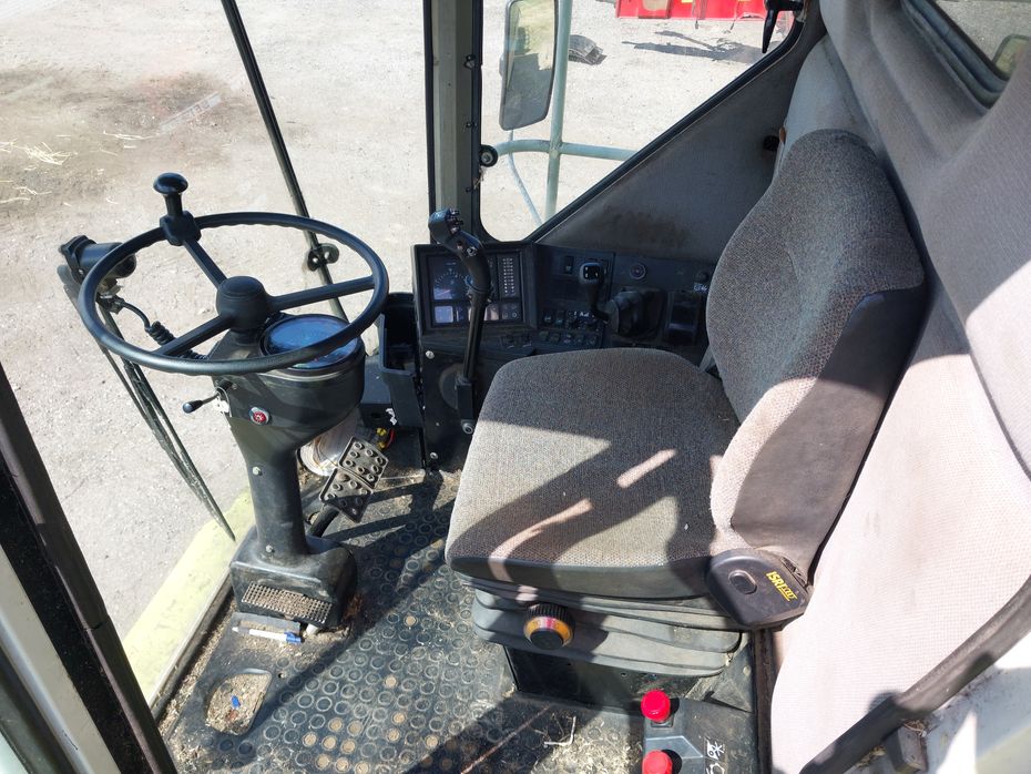 CLAAS Mega Dominator 218 - Høstmaskiner - Mejetærskere - 8