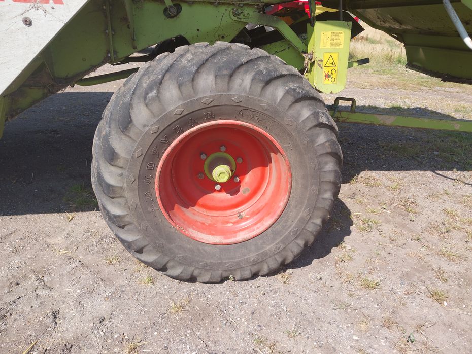 CLAAS Mega Dominator 218 - Høstmaskiner - Mejetærskere - 6