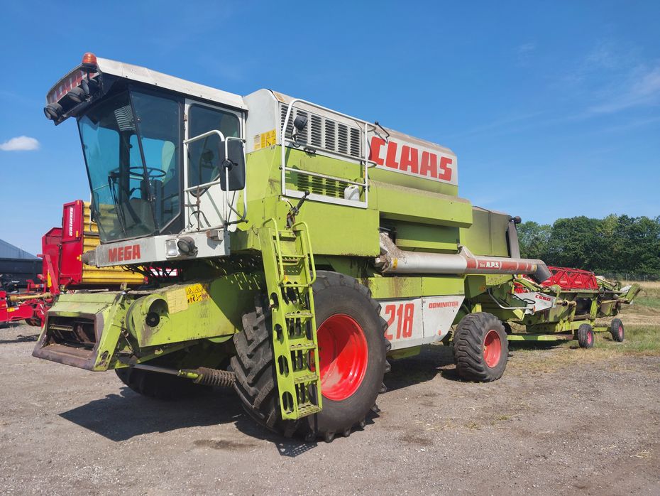 CLAAS Mega Dominator 218 - Høstmaskiner - Mejetærskere - 3