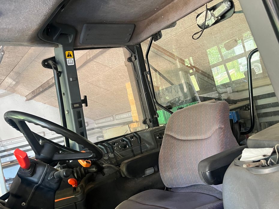 New Holland TM155 - Traktorer - Traktorer 4 wd - 6